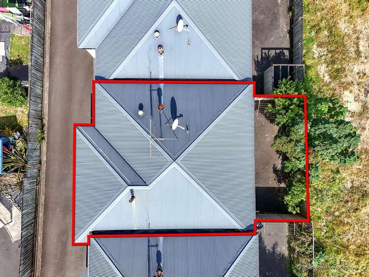 2/5a Opoia Road Hamilton East_18