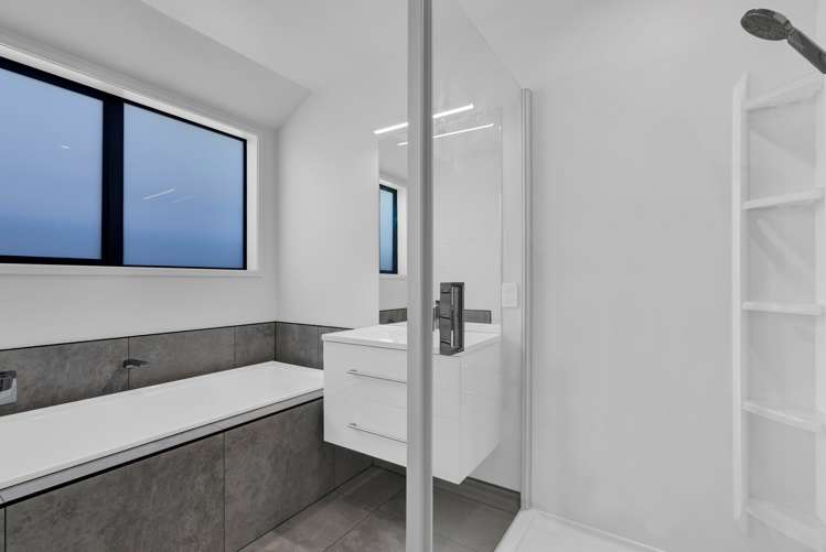 44 Aratapu Street Waitara_17