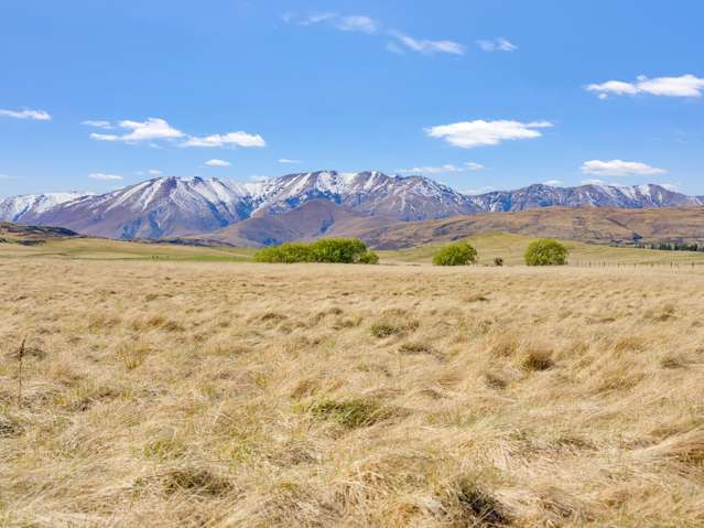Create Something Special in Wedderburn