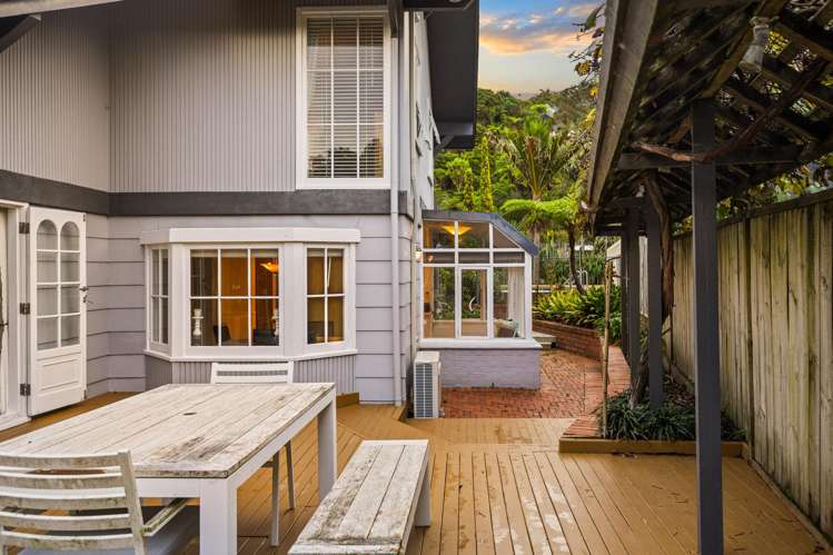 16 Awhiorangi Promenade Swanson_28