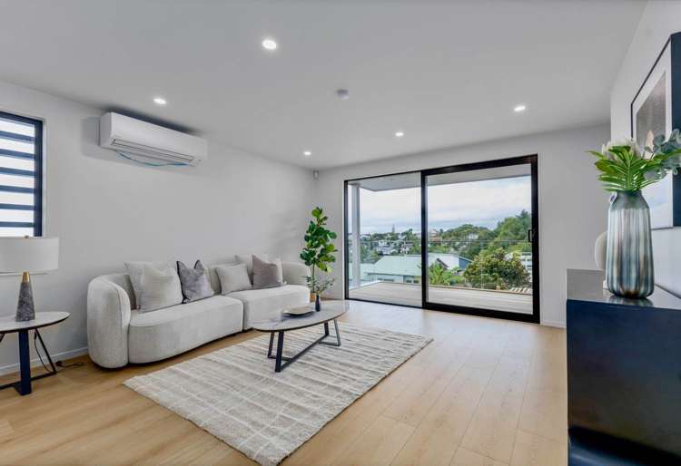 4/589A East Coast Road Browns Bay_4