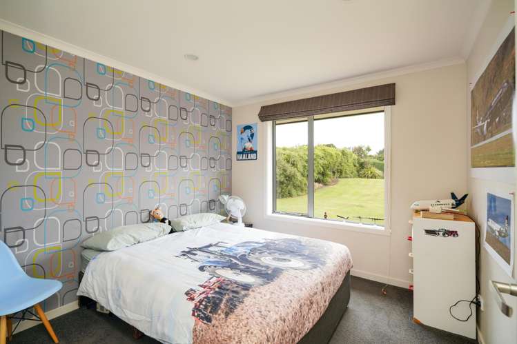 94 Ariki Avenue Otatara_13