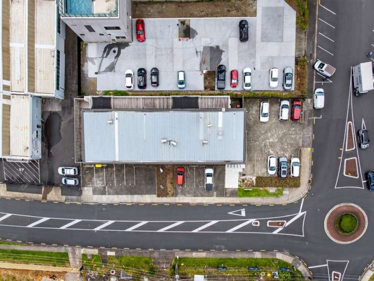 19 Byron Avenue Takapuna_24