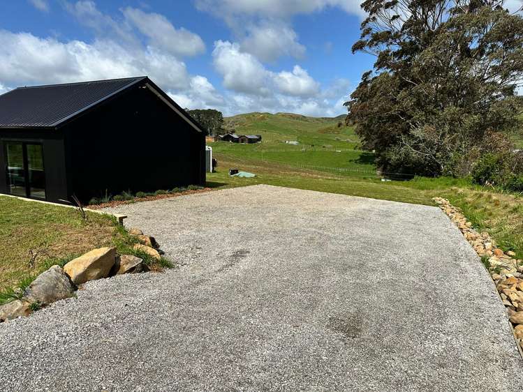 579 Pinnacle Hill Road Bombay_2