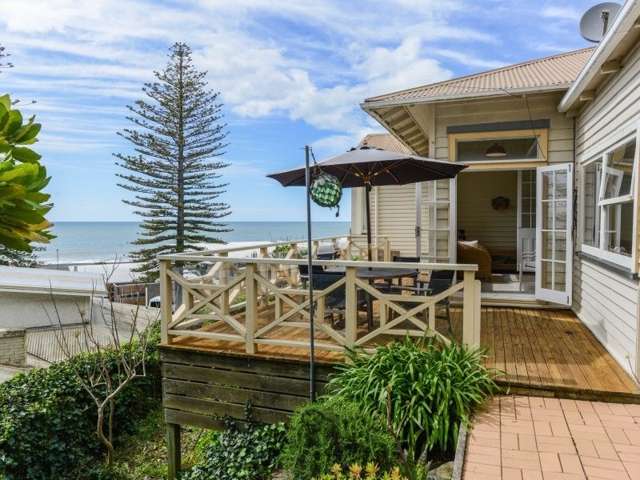 6 Seaview Terrace Bluff Hill_1