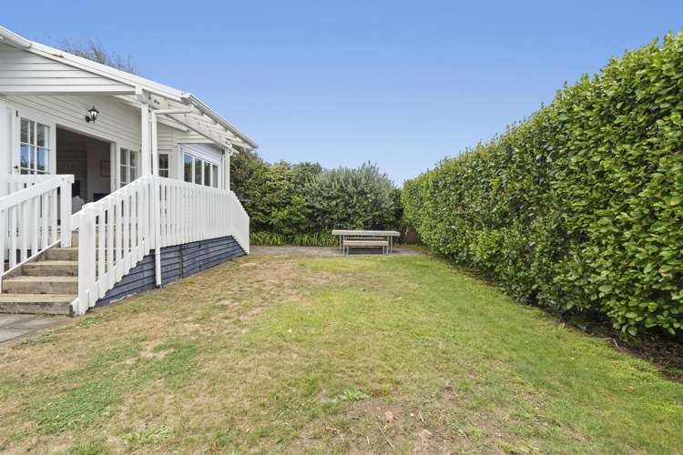 87 Pendarves Street New Plymouth_17
