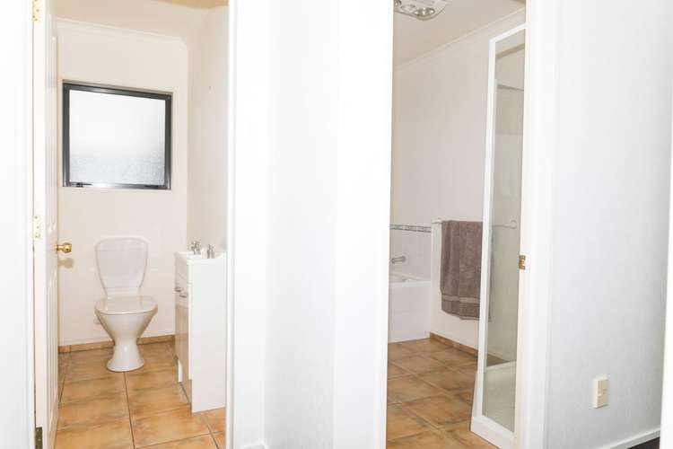 45 Barraud Street Dannevirke_16