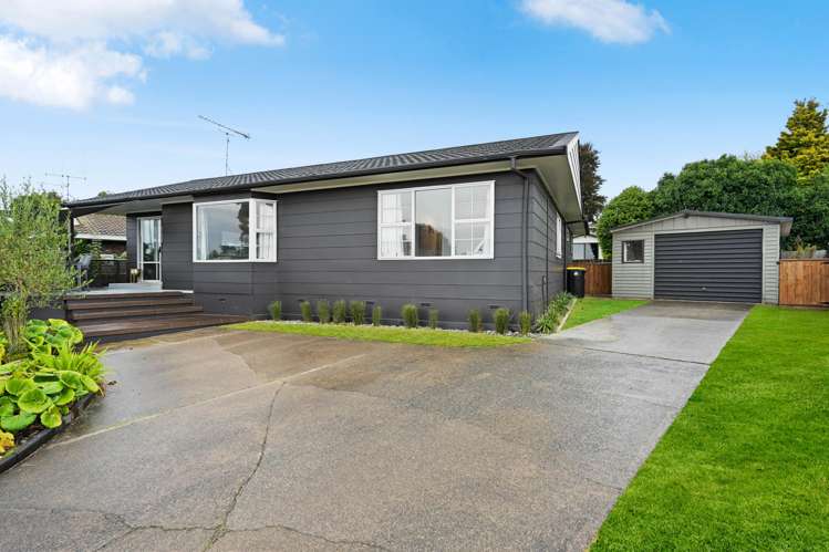 39 Sheridan Crescent Cambridge_20