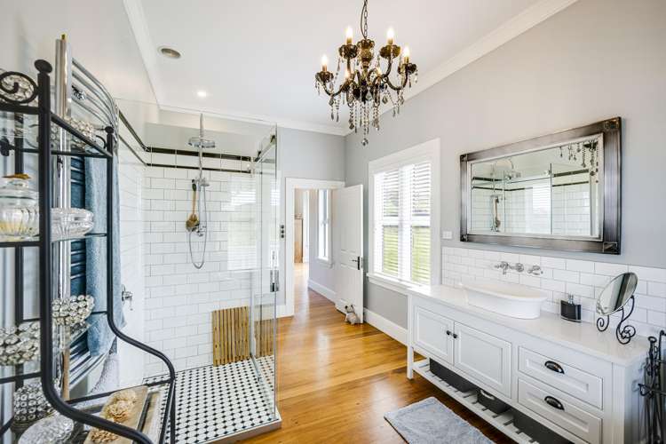 320 Rochfort Road Kahuranaki_24
