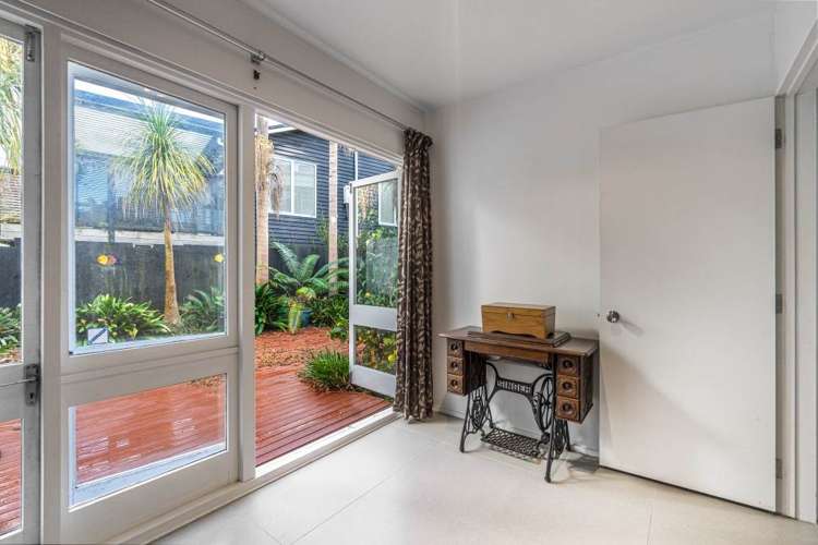 68B Seaview Road Castor Bay_8