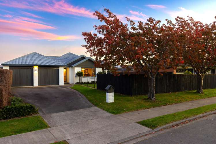 9 Springswood Grove_0