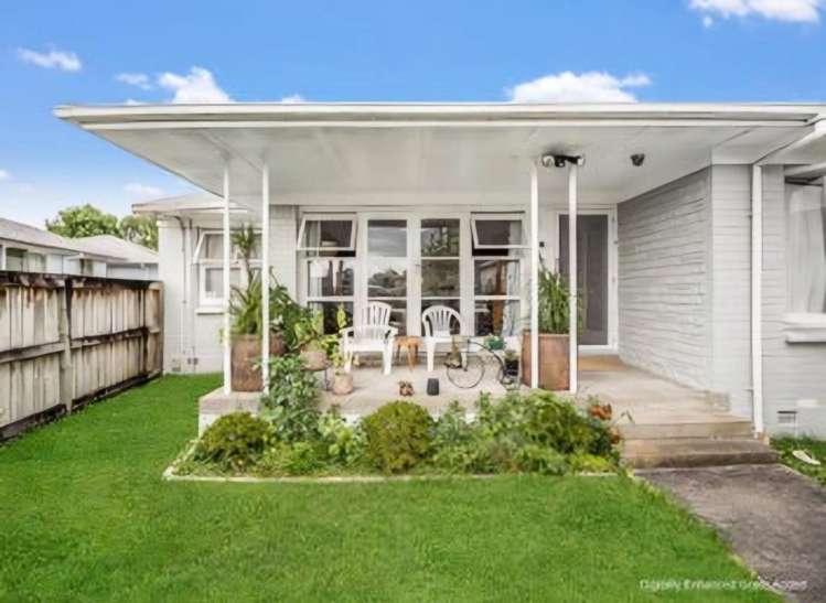 53 Ascot Road 1053_1