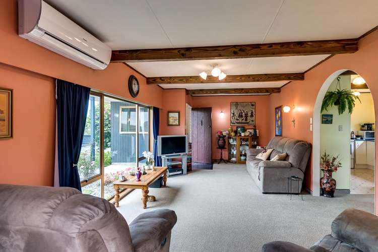 43 Hammond Road Taradale_2