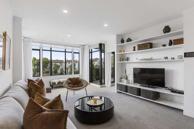 Secure, Stylish, Lock and Leave