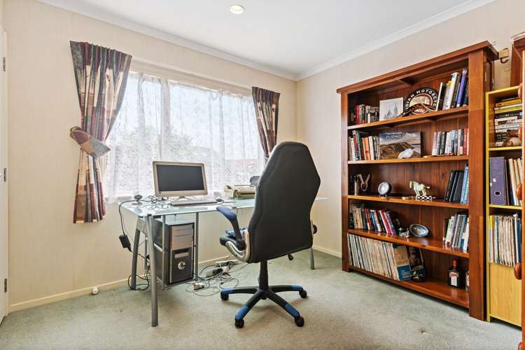 20 Lissleton Drive East Tamaki_13