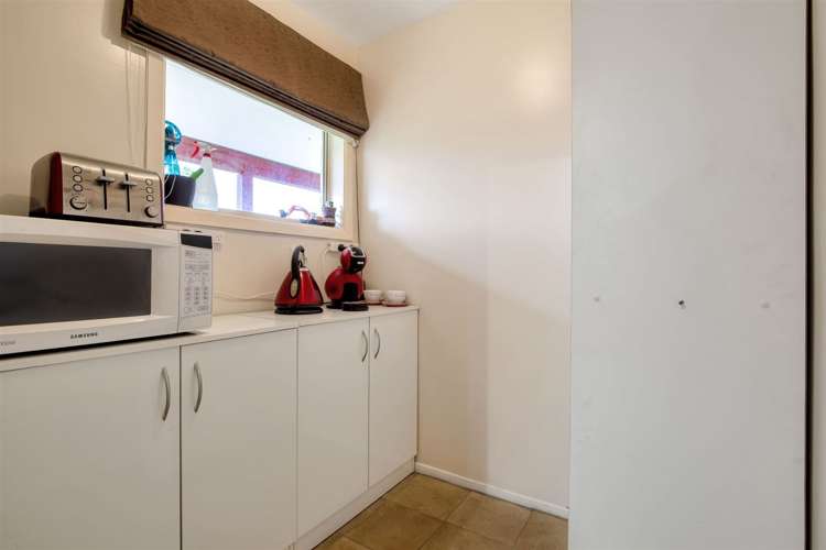 20 George Street Rolleston_13