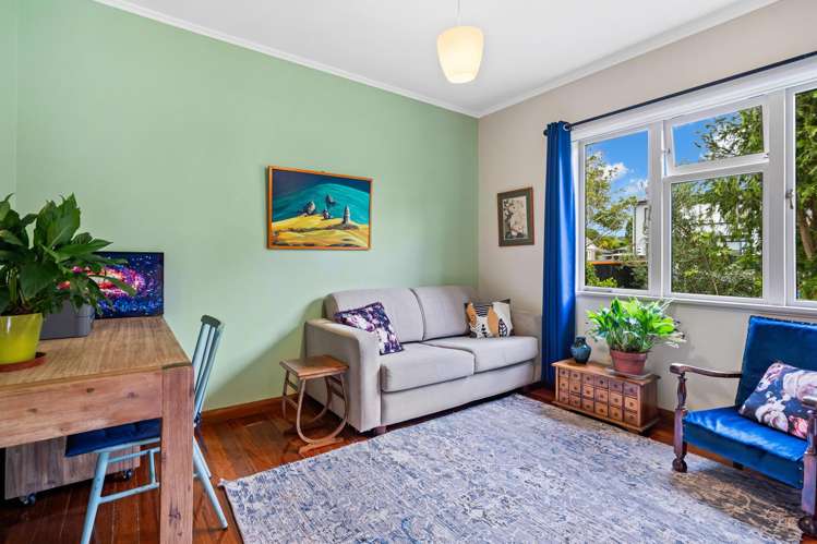 39 Lovatt Crescent Kensington_13