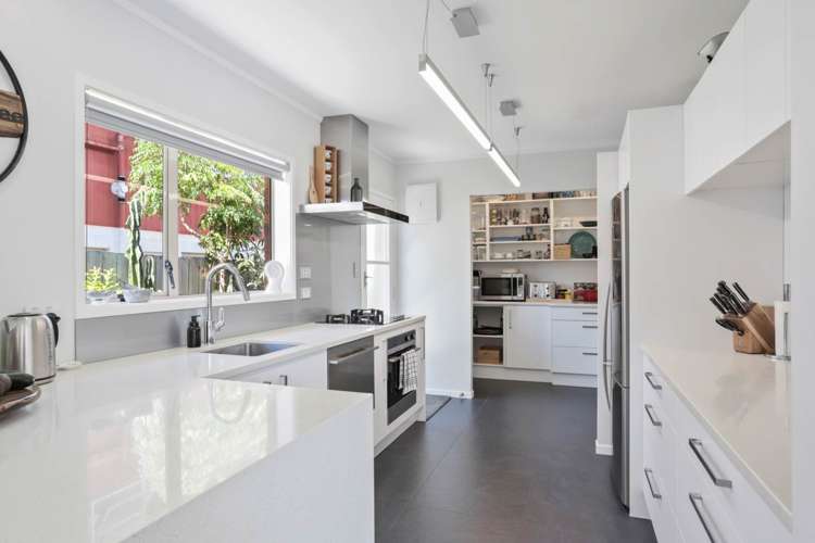 5 Taitua Drive Te Atatu South_20