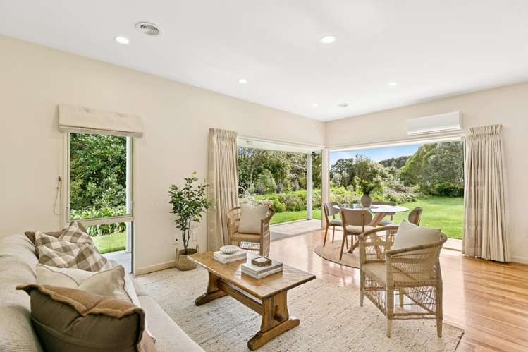 30 Gladys Scott Place Tawa_6