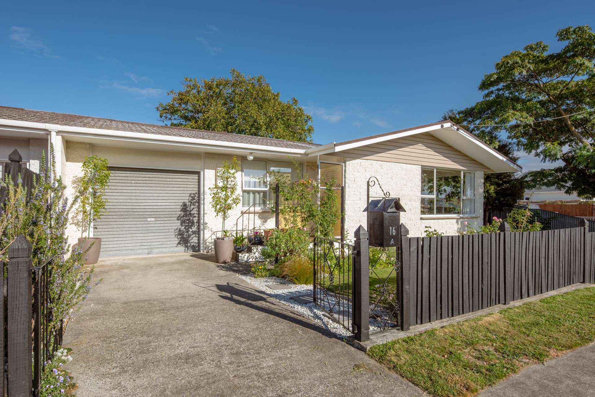 16a Brian Bary Street Redwoodtown_0