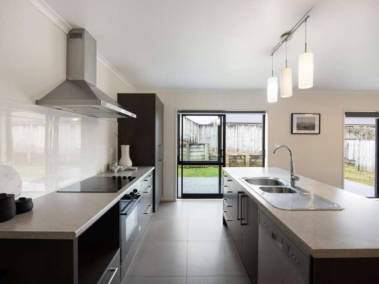 16 Iris Place_3