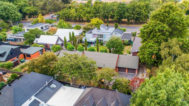 242 Memorial Avenue Burnside_10