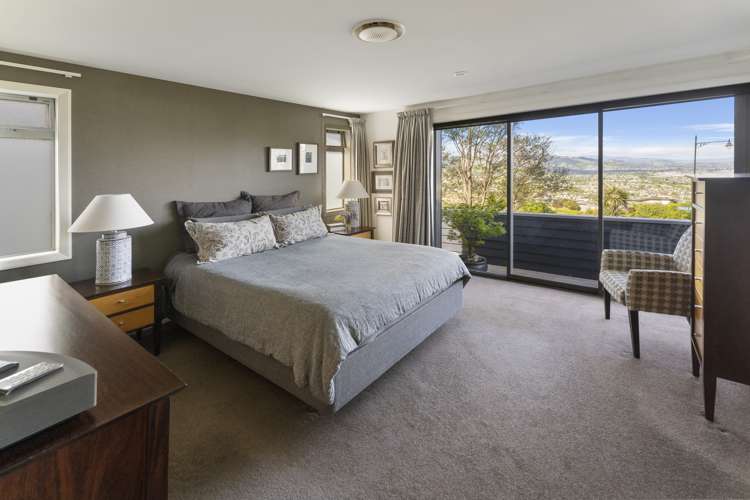 6 Istana Place Britannia Heights_13