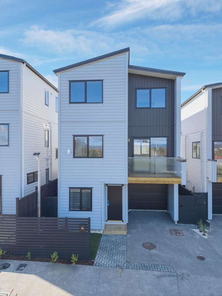 73,75/79 Cnr Terry Street and McFadzean Drive Blockhouse Bay_5