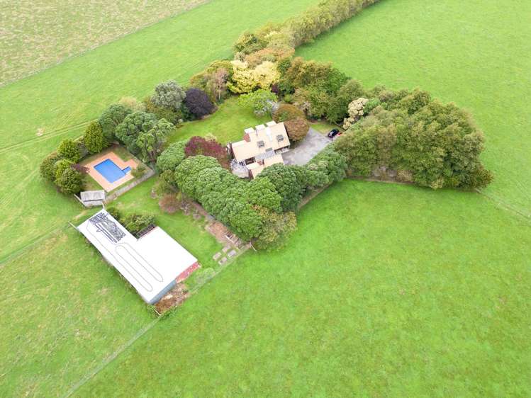 962 State Highway 1 South Manakau_30