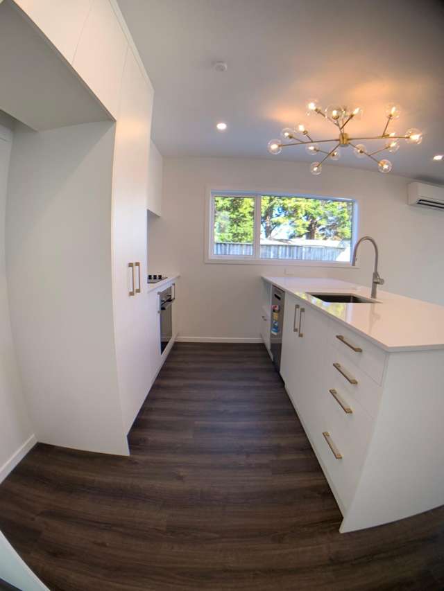  A/19 Marion Street Silverstream_4