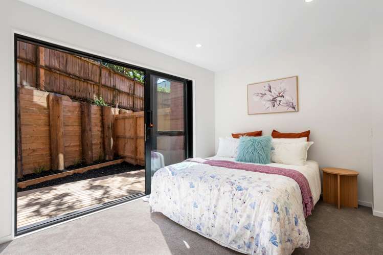 9/26 Morton Avenue Forrest Hill_21