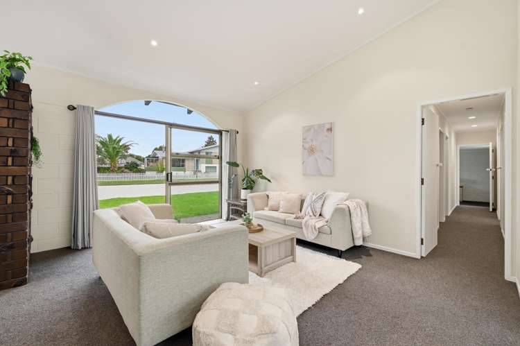 74 Robinson Avenue Holdens Bay_2