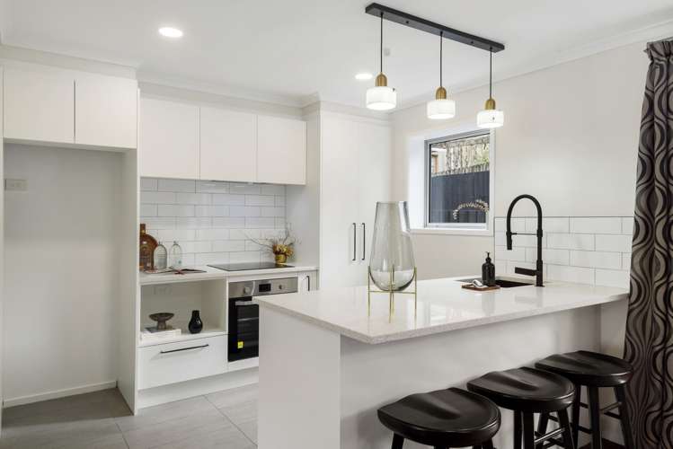 6/13 Kaihu Street Northcote_7