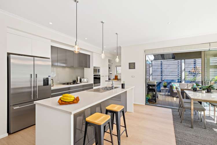 7 Tuangi Street Long Bay_7