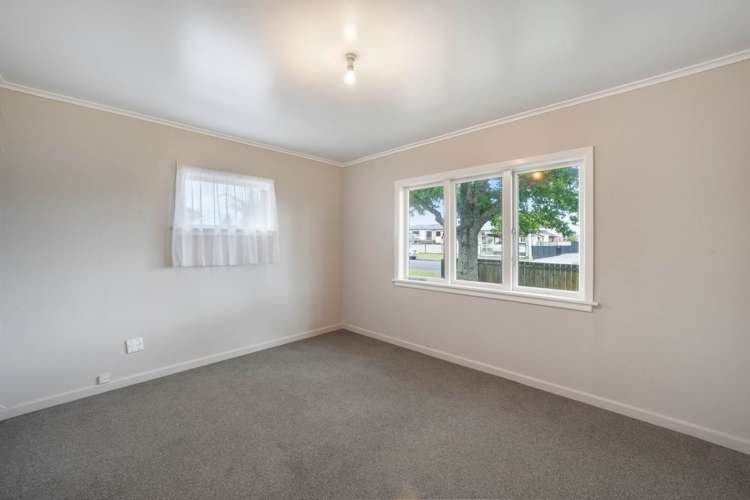 9 Vanguard Road Kelston_15