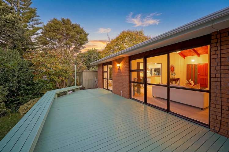 4 Rhinevale Close Henderson_29