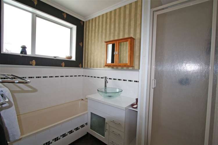 4 Villa Place Bell Block_23