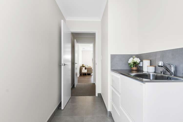 16 Goodwin Crescent Pyes Pa_18