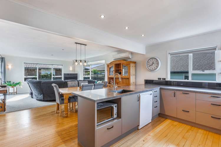 24B Edward Avenue Orewa_6