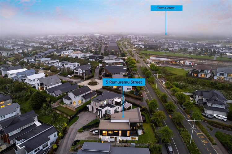 5 Remuremu Street Long Bay_29