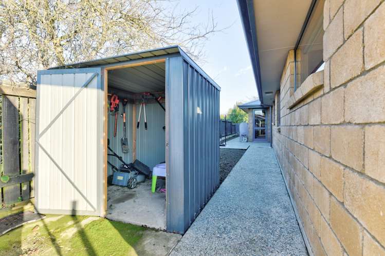 6 Robina Place Gore_24