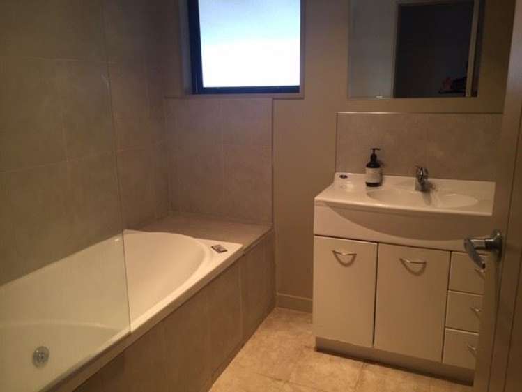 16 Kingan Road Luggate_8