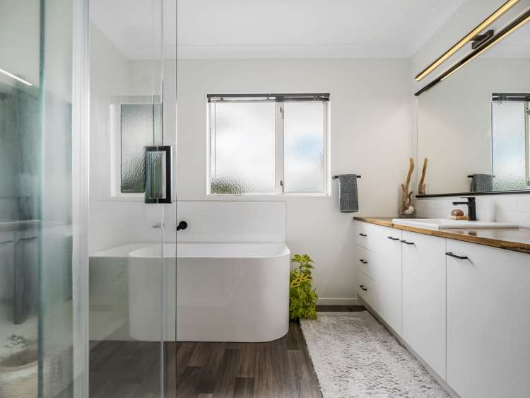 27 Percival Avenue Matua_25