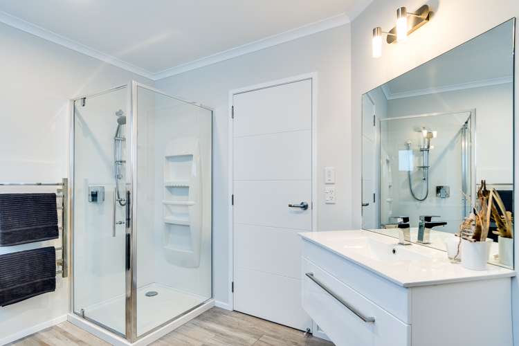 44 Le Quesne Road Bay View_18