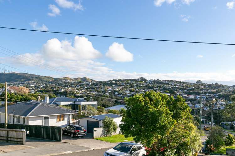 2 Beazley Avenue Paparangi_13