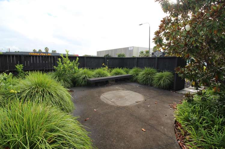 2/6 Piermark Drive Albany_4