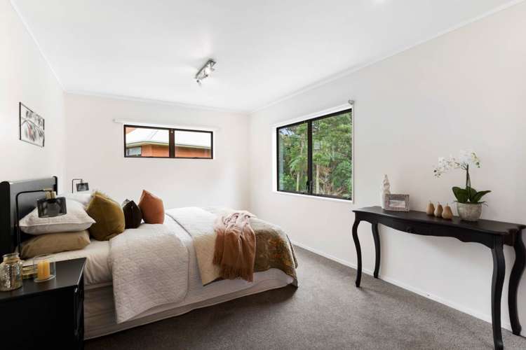 10 Corokia Place Totara Heights_8