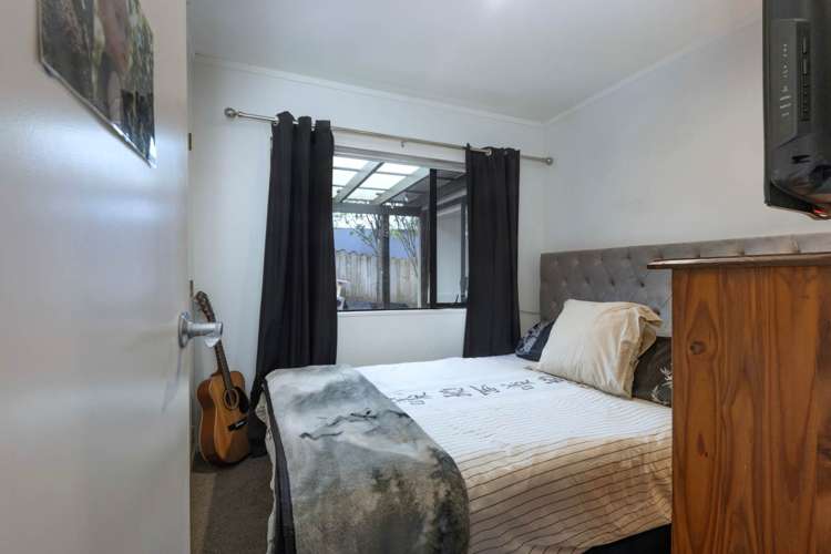 482 Huia Road Laingholm_12