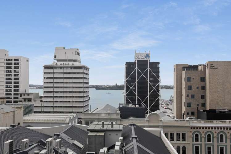 801/10 Commerce Street City Centre_7