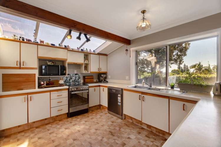 60 Western Road Bellevue_14